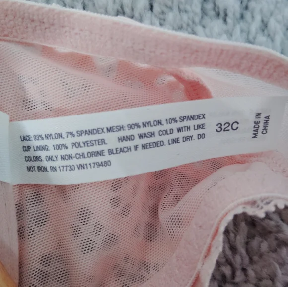 Bundle Of 2 Auden Push Up Bras - Picture 5 of 7